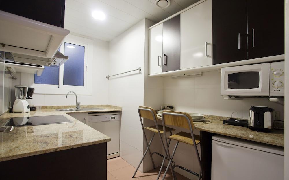 Hotel Espai Camp Nou 4*